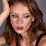 Make Up Factory Noch mehr Wimperntusche Grüne Blätter 14