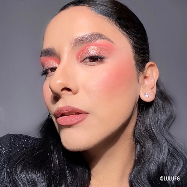 Moira Diamond Daze Liquid Shadow Just Peachy 027